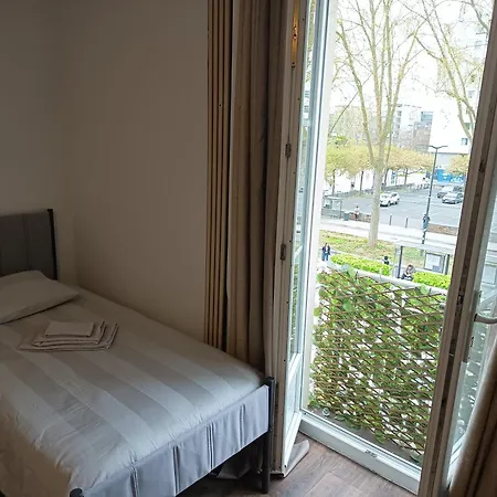 Otel Du Mans *